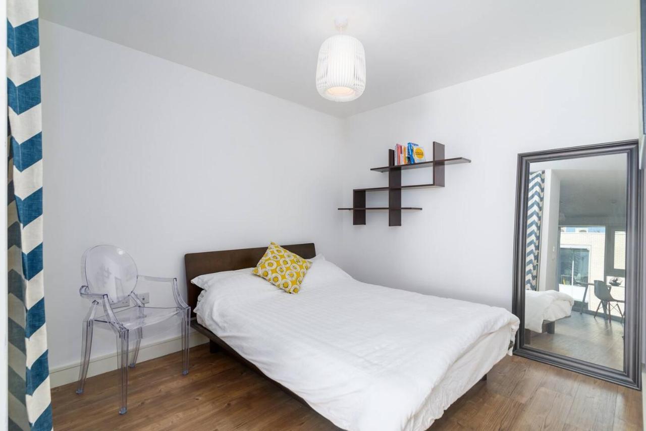 Joivy Lovely Studio Flat With Terrace In Southeast London Ngoại thất bức ảnh